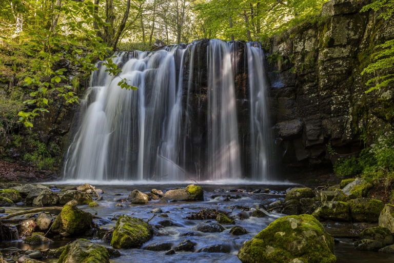 Cascade de Lacessat - André Méraville