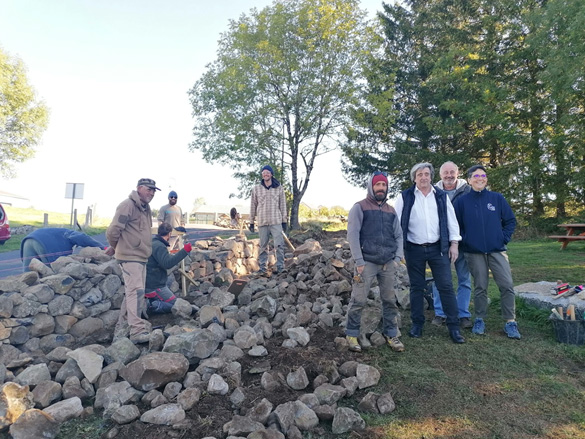 Mur en pierre sèche de Nasbinals - PNR Aubrac