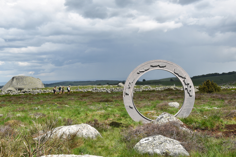 L'Oculus du Roc des Loups - Marchastel - PNR Aubrac