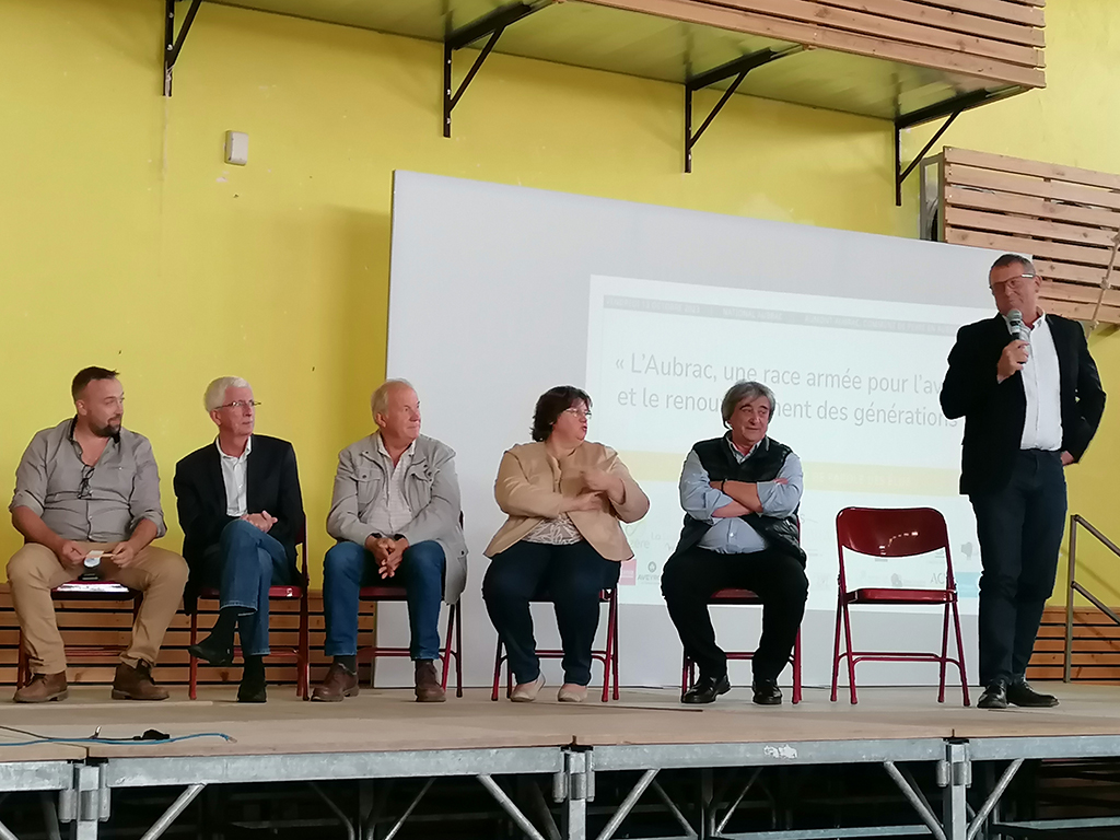 Participation du Parc à la table ronde du National Aubrac - PNR Aubrac