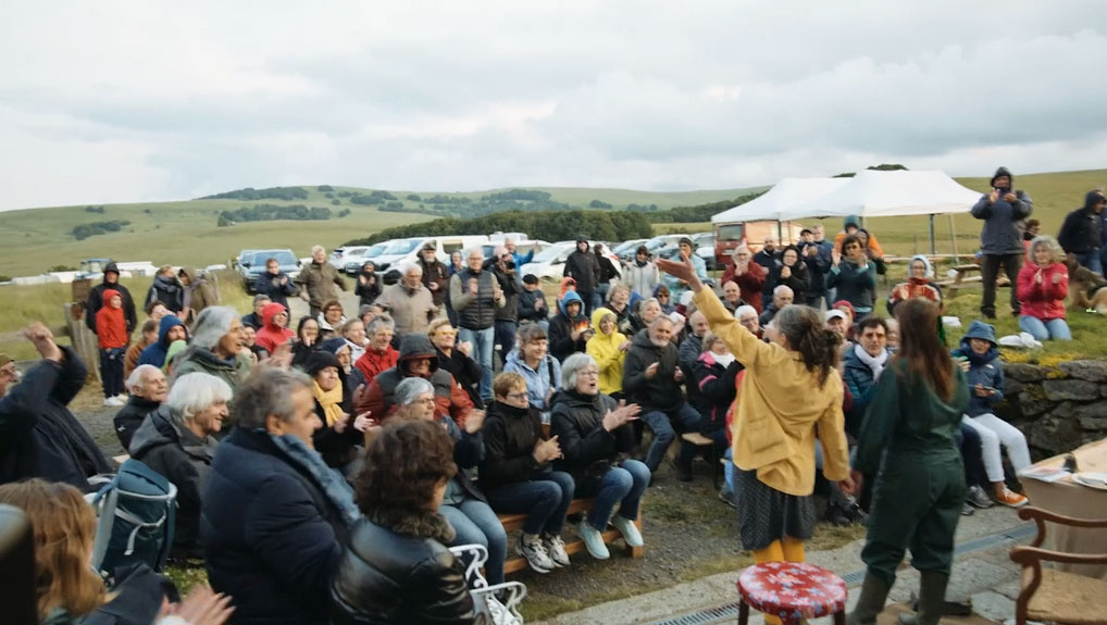 « Encourager des projets artistiques ancrés au territoire » - PNR Aubrac