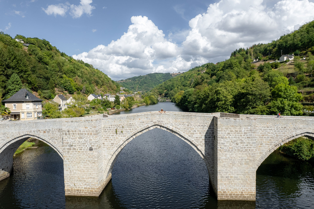 Pont d'Estaing - PACT Aubrac