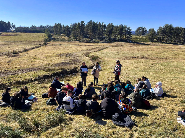 "Préservons nos forêt, agissons pour le climat", le projet École du Parc 2025 du collège de Saint Chély d’Apcher - PNR Aubrac