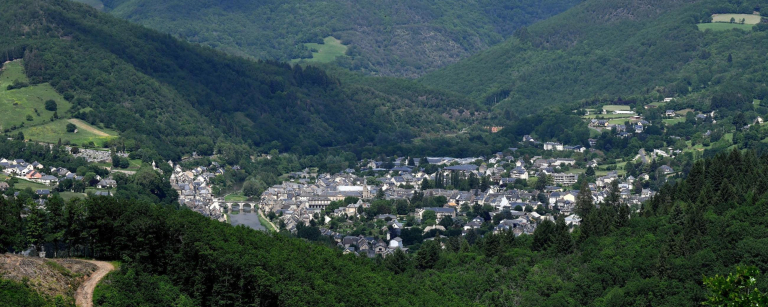 Saint Geniez d'Olt et d'Aubrac - C. Giraud J. Etienne